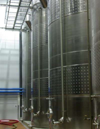 Double Compartment White Wine Storage Tank